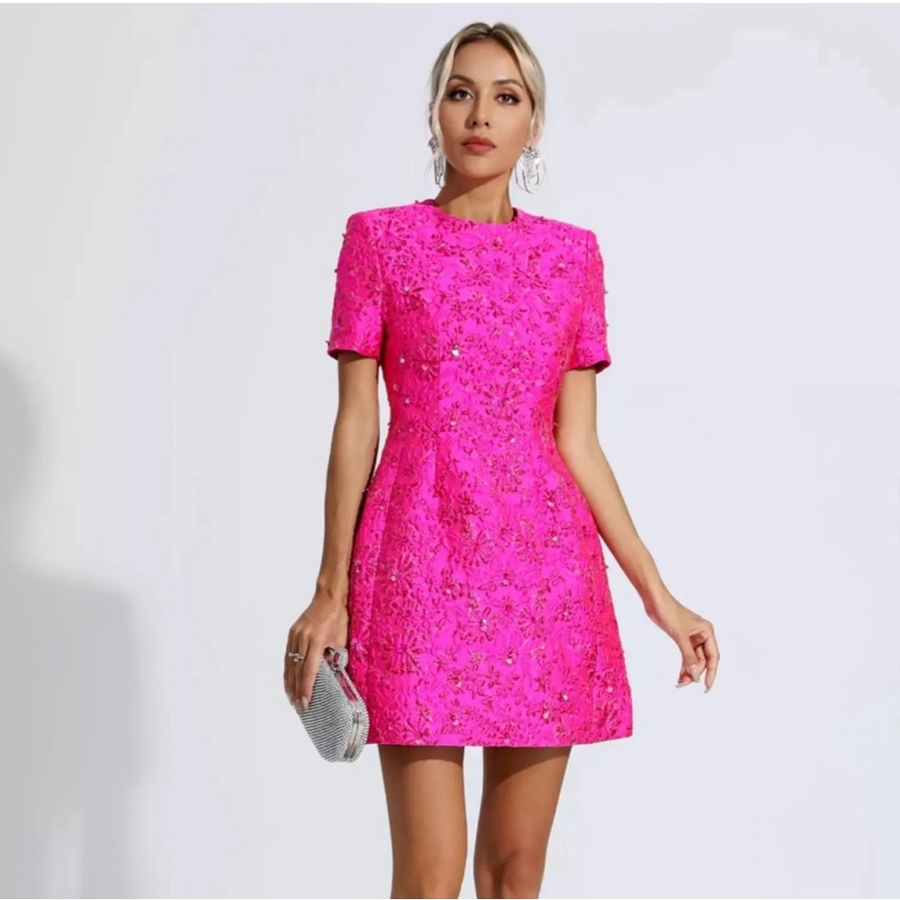 CATCHALL NWT pink jacquard floral mini dress